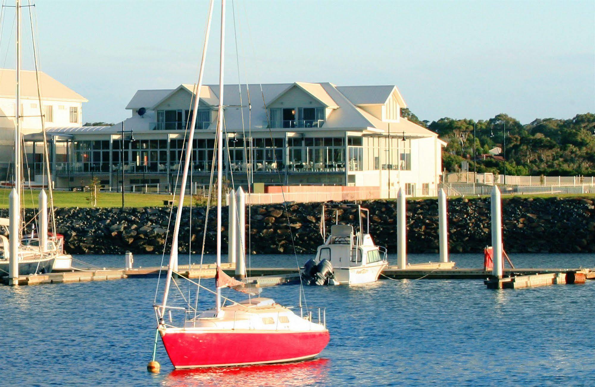 York Cove Hotel George Town Exterior foto